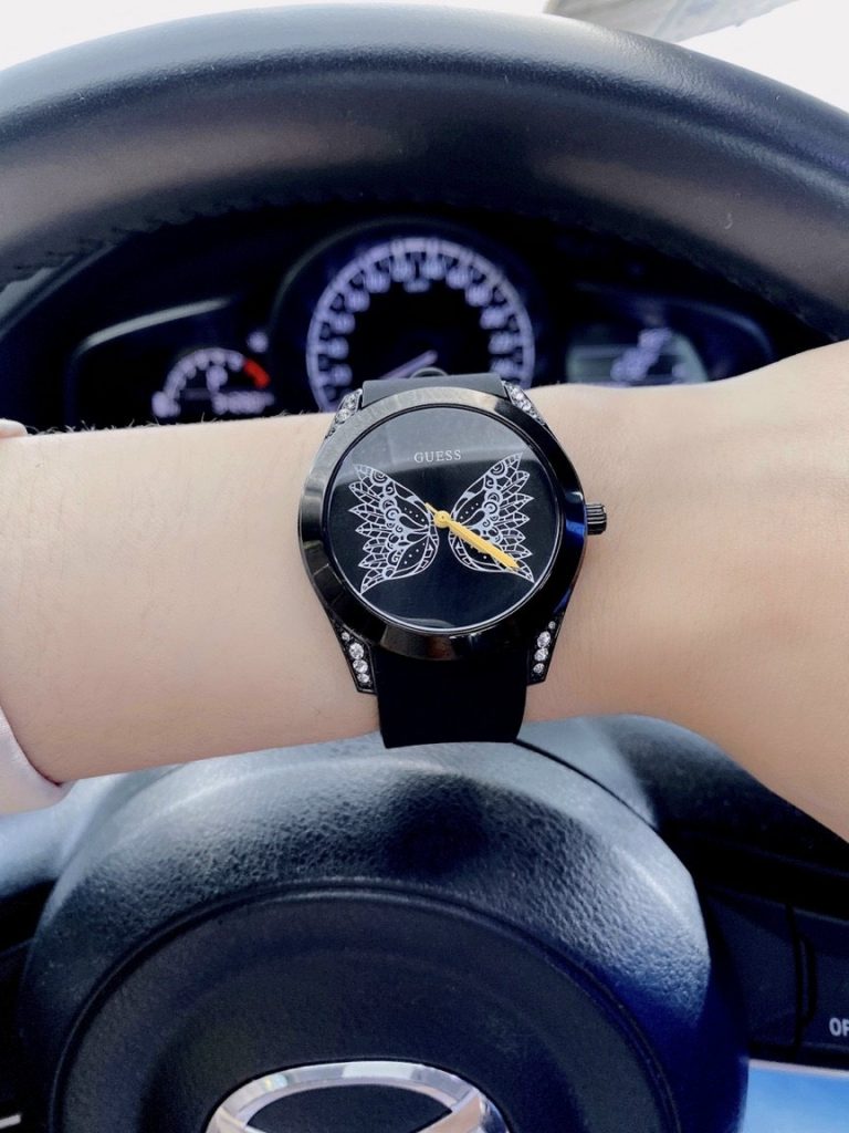Đồng hồ Guess nữ màu đen