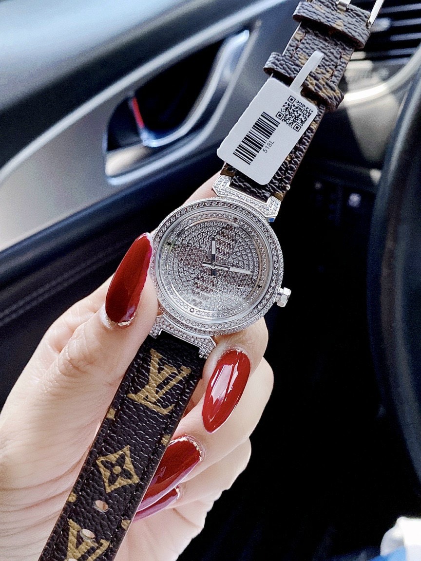 Đồng hồ LV giá rẻ Đồng hồ LV giá rẻ