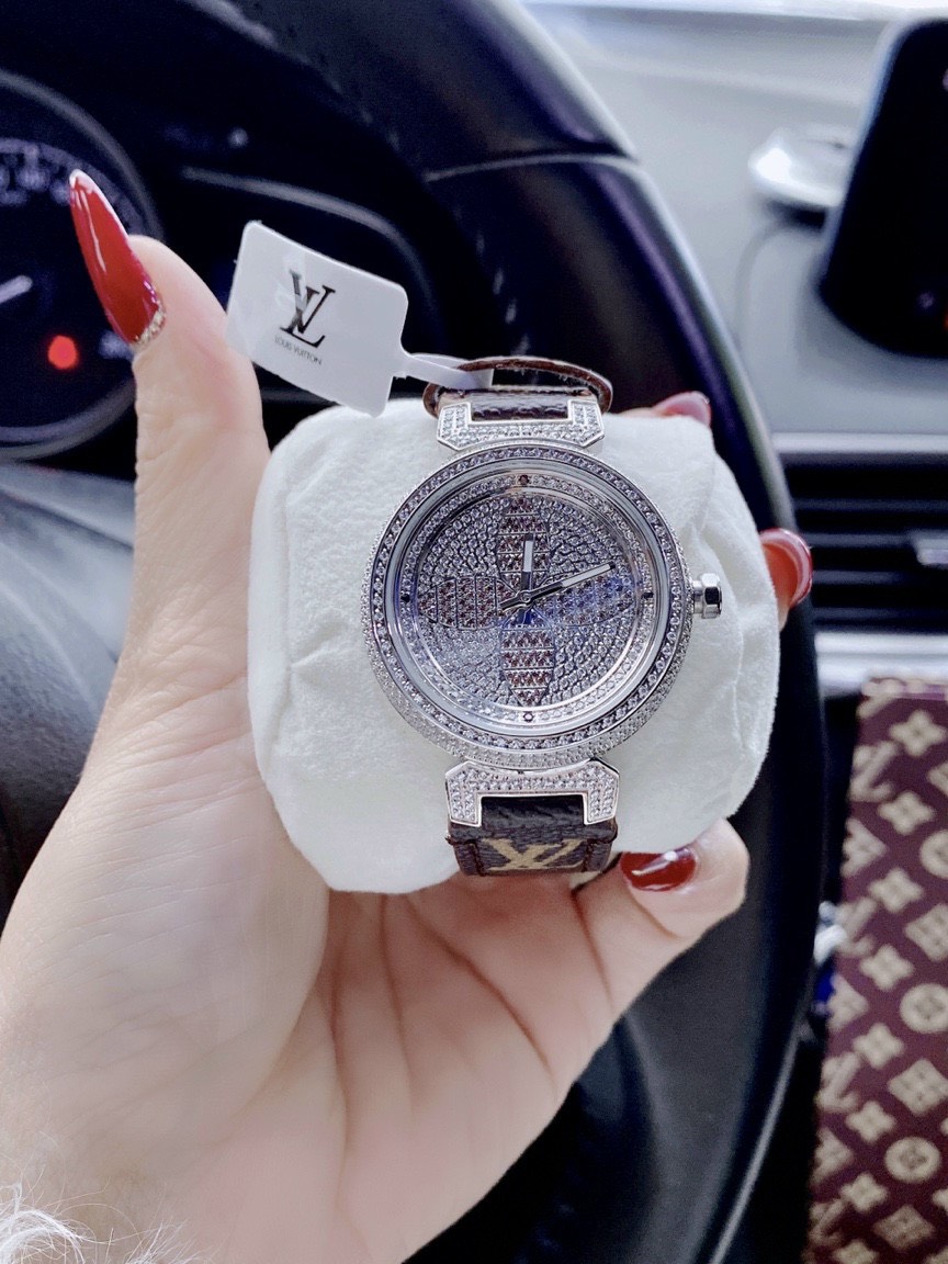 Đồng hồ LV siêu cấp Đồng hồ LV siêu cấp