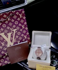 Đồng hồ Louis Vuitton nữ siêu cấp