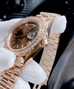 Đồng hồ Rolex màu cafe