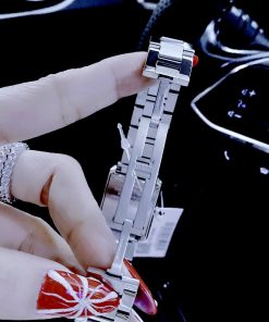 Đồng hồ Cartier dây kim loại giá rẻ