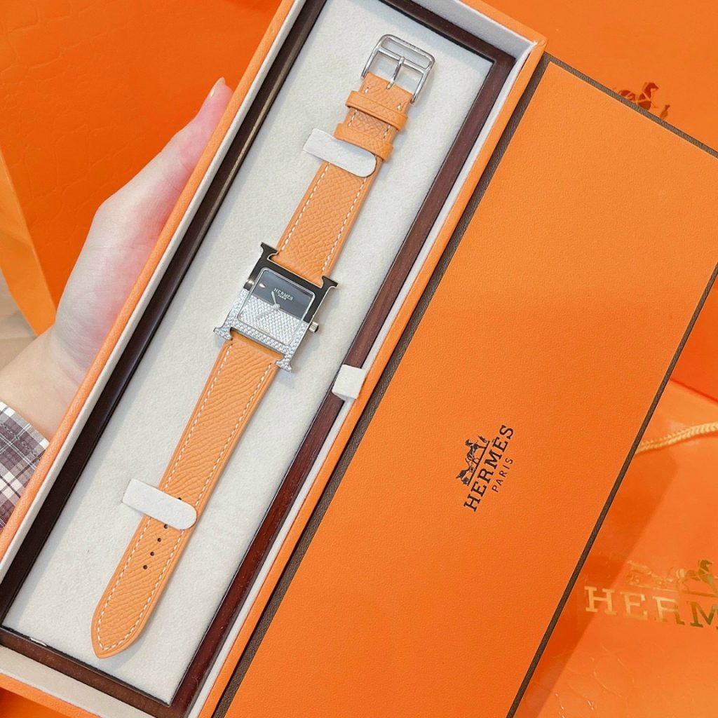 Đồng hồ Hermes nữ dây da màu cam
