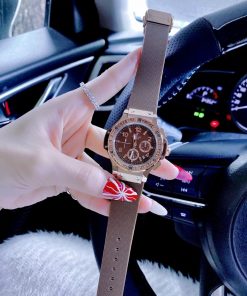 Đồng hồ Hublot nữ dây cao su màu nâu