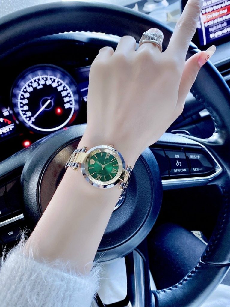 Đồng hồ Versace nữ mặt xanh