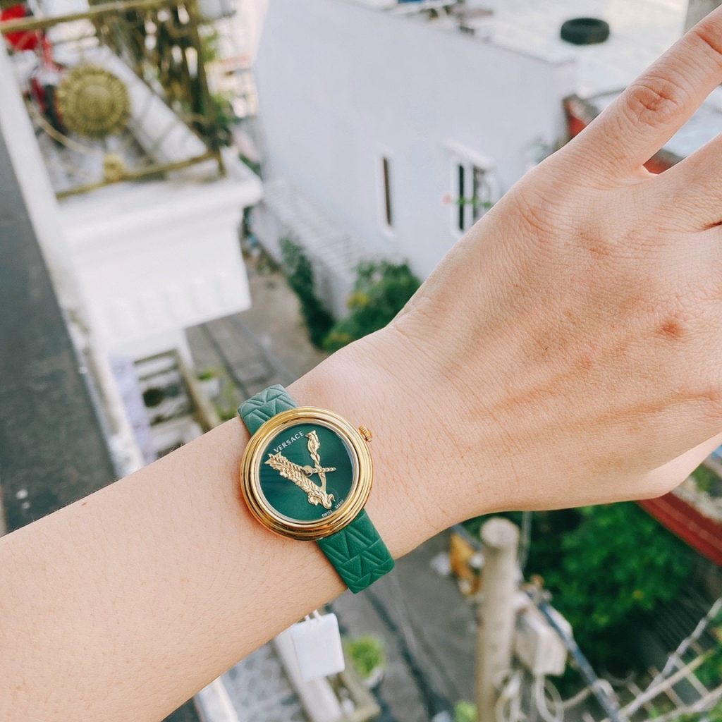 Đồng hồ nữ đẹp Versace
