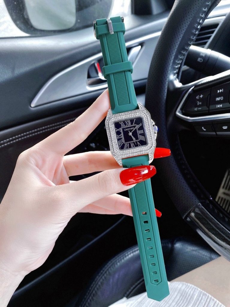 Đồng hồ Cartier nữ dây cao su màu xanh lá