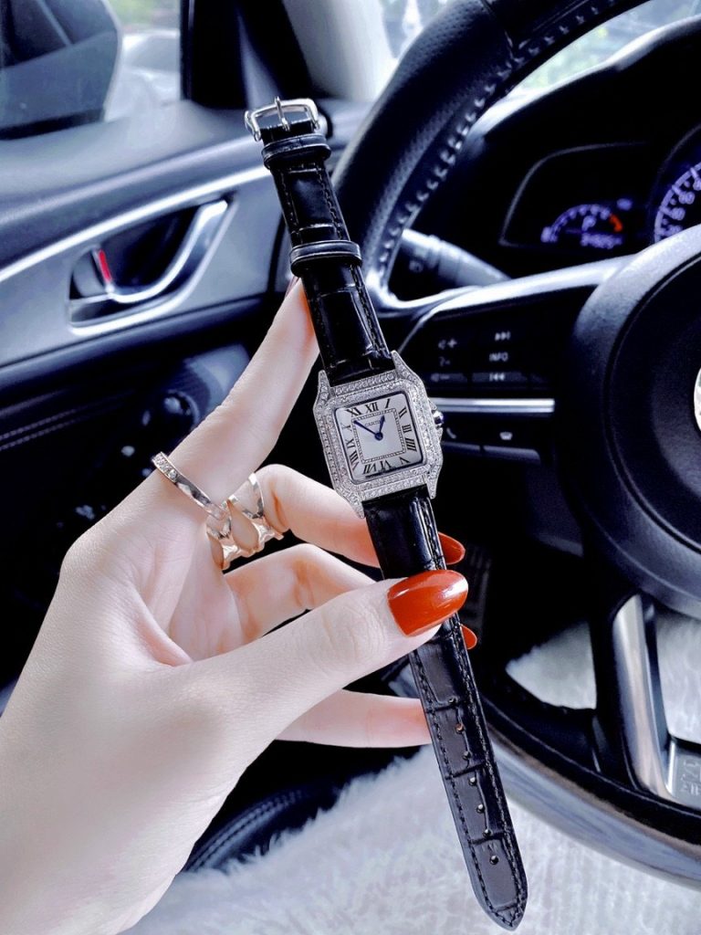 Đồng hồ Cartier nữ đính đá