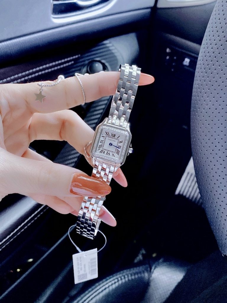 Đồng hồ Cartier siêu cấp