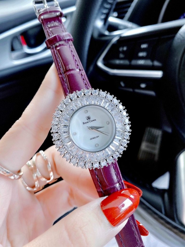 Đồng hồ Royal Crown nữ dây da màu tím