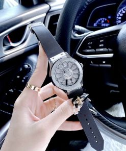 Đồng hồ nữ đính đá Hublot
