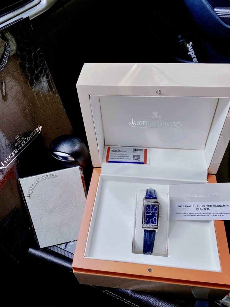 Đồng hồ nữ đính đá Jaeger Lecoultre