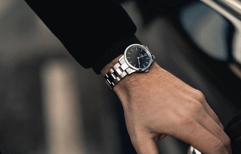 Cách chọn size đồng hồ cho cổ tay 16.5cm