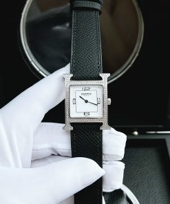 Đồng hồ Hermes nữ dây da màu đen