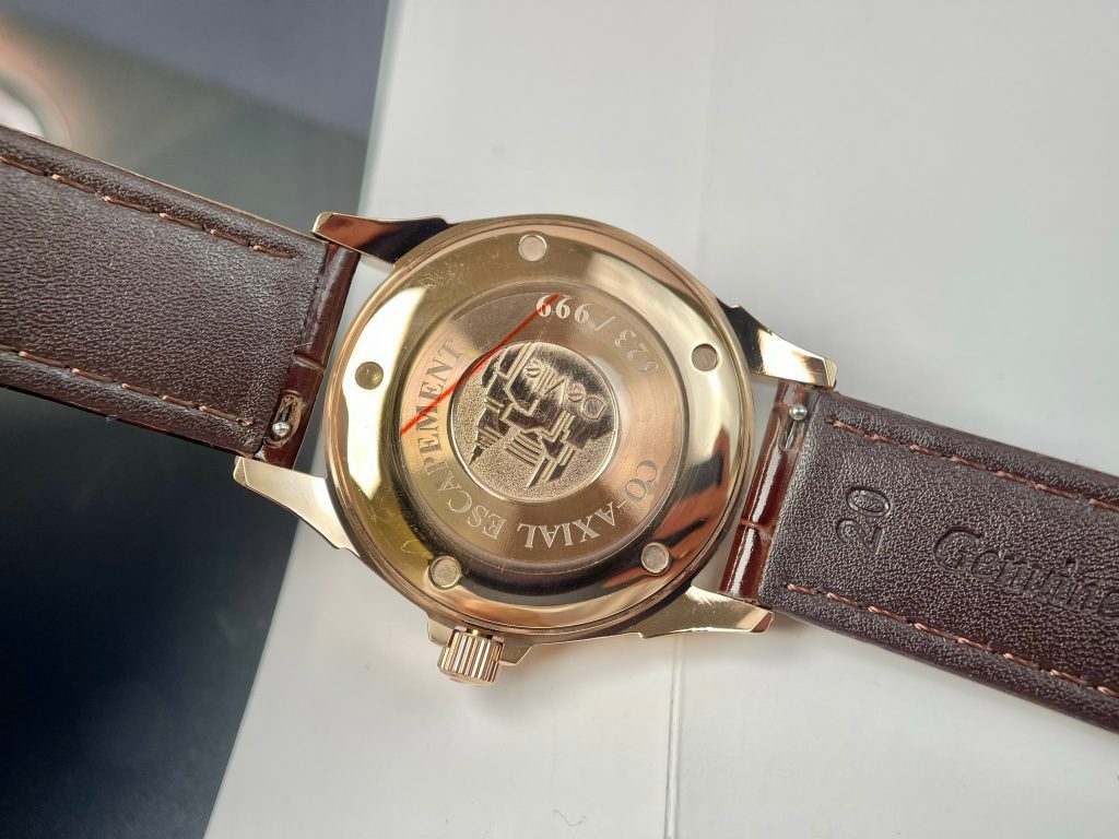 Đồng hồ Omega cổ nam