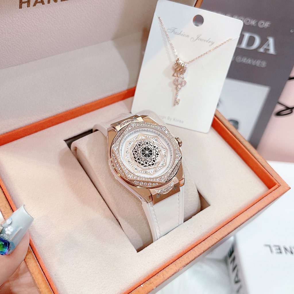 Đồng hồ nữ dây cao su màu trắng Hanboro