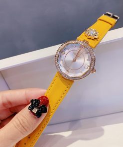 Đồng hồ Davena nữ dây da màu vàng