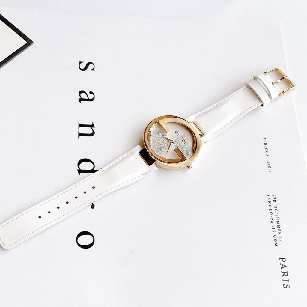 Đồng hồ Gucci nữ dây da màu trắng