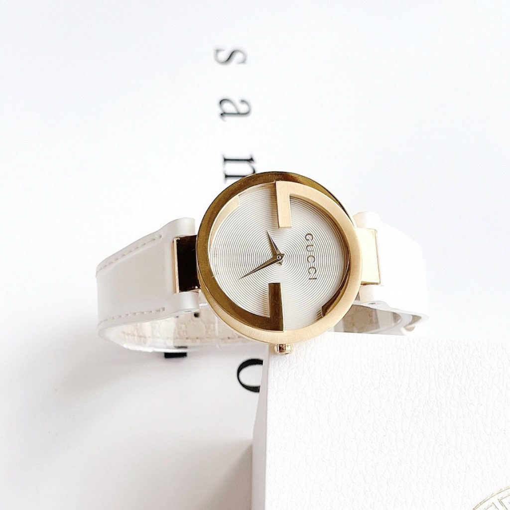 Đồng hồ Gucci nữ màu trắng