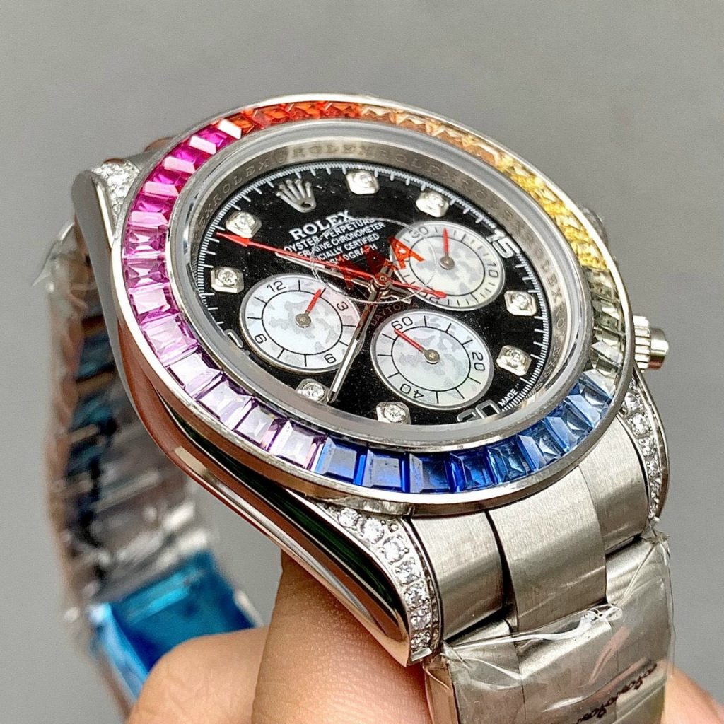 Đồng hồ Rolex Oyster đính đá 7 sắc