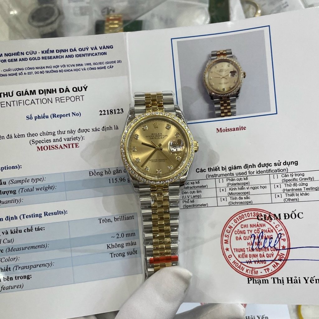 Độ kim cương đồng hồ ở đâu uy tín