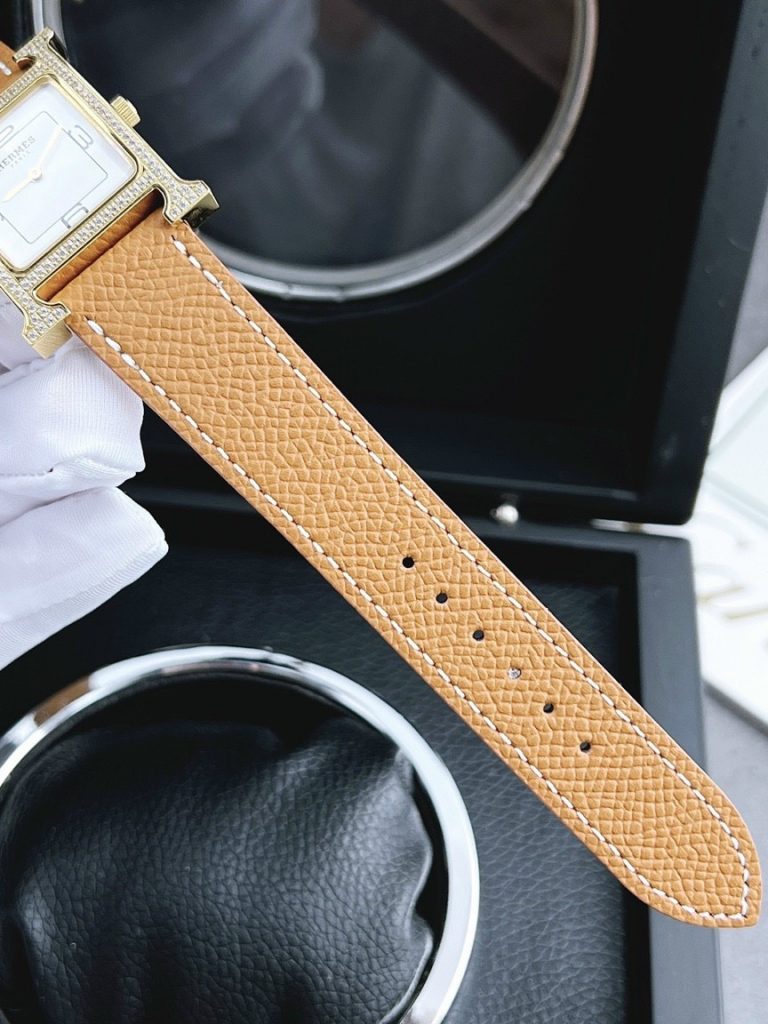 Đồng hồ Hermes Super Fake 11