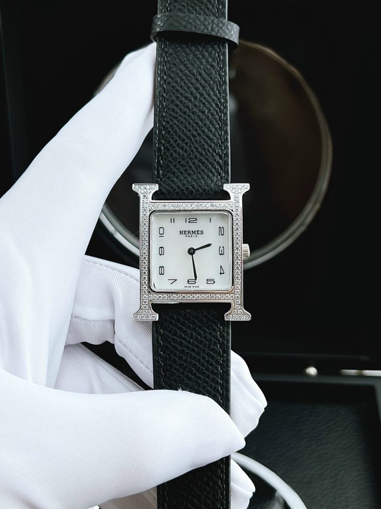 Đồng hồ Hermes nữ siêu cấp thụy sỹ