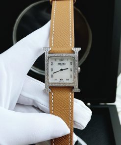 Đồng hồ Hermes nữ sính đá mặt vuông