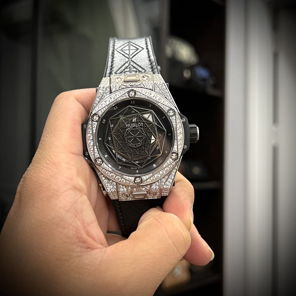 Đồng hồ Hublot Big Bang Sang Bleu Titanium