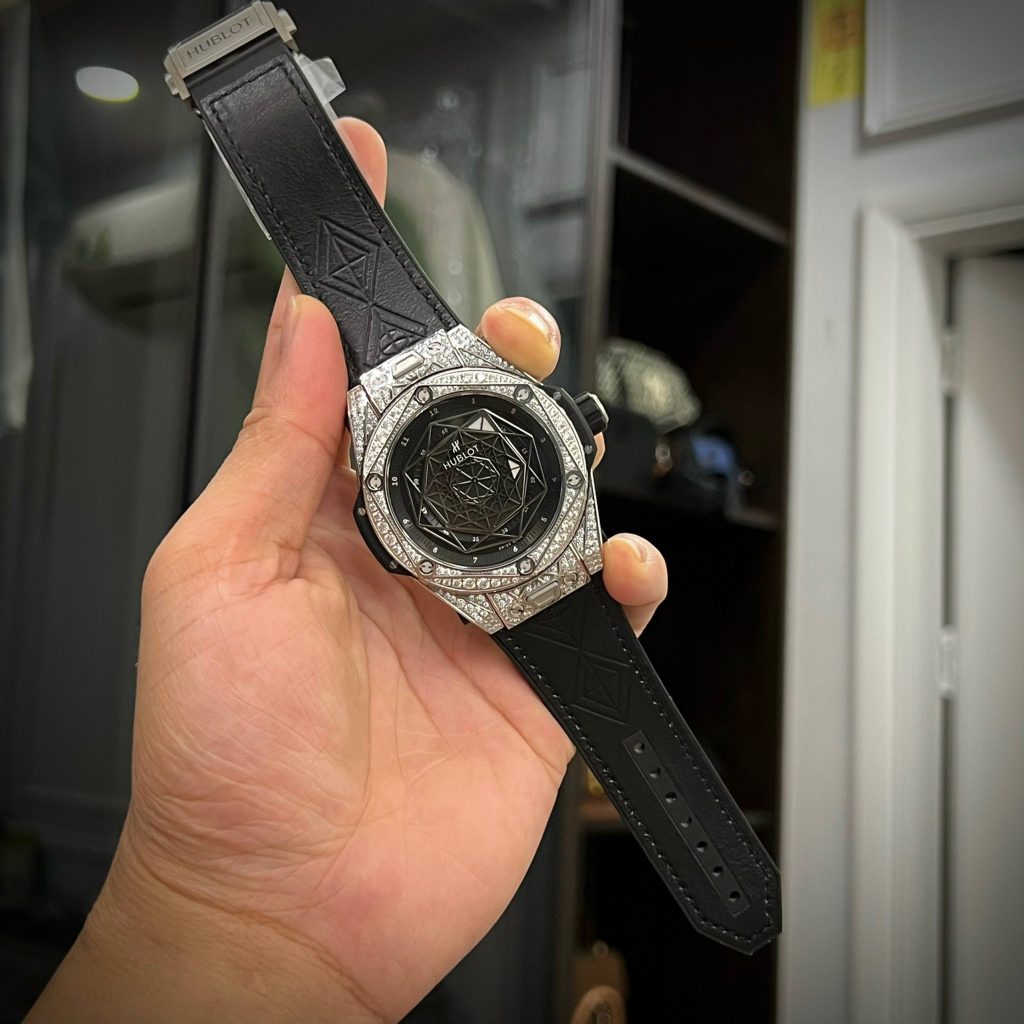 Đồng hồ Hublot đính đá