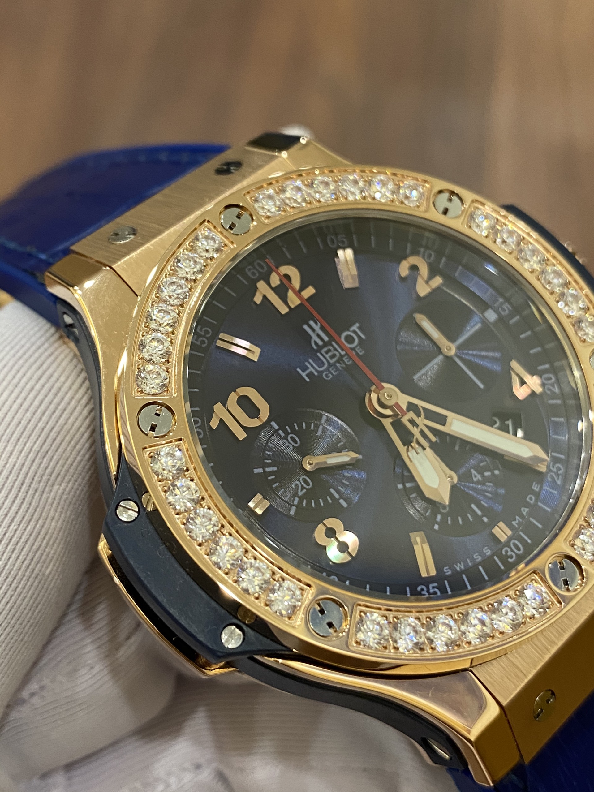 Đồng hồ Hublot nam siêu cấp thụy sỹ Đồng hồ Hublot nam siêu cấp thụy sỹ