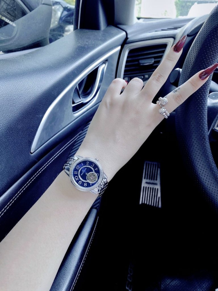 Đồng hồ Jaeger Lecoultre Fake cao cấp