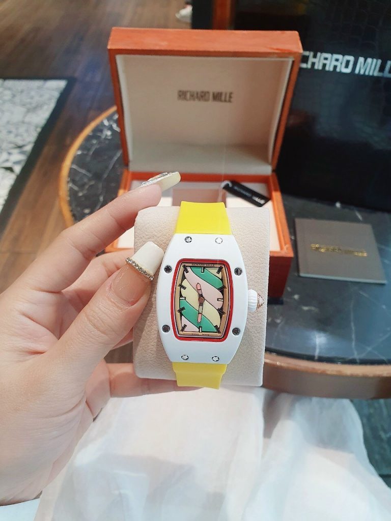 Đồng hồ Richard Mille nữ giá rẻ