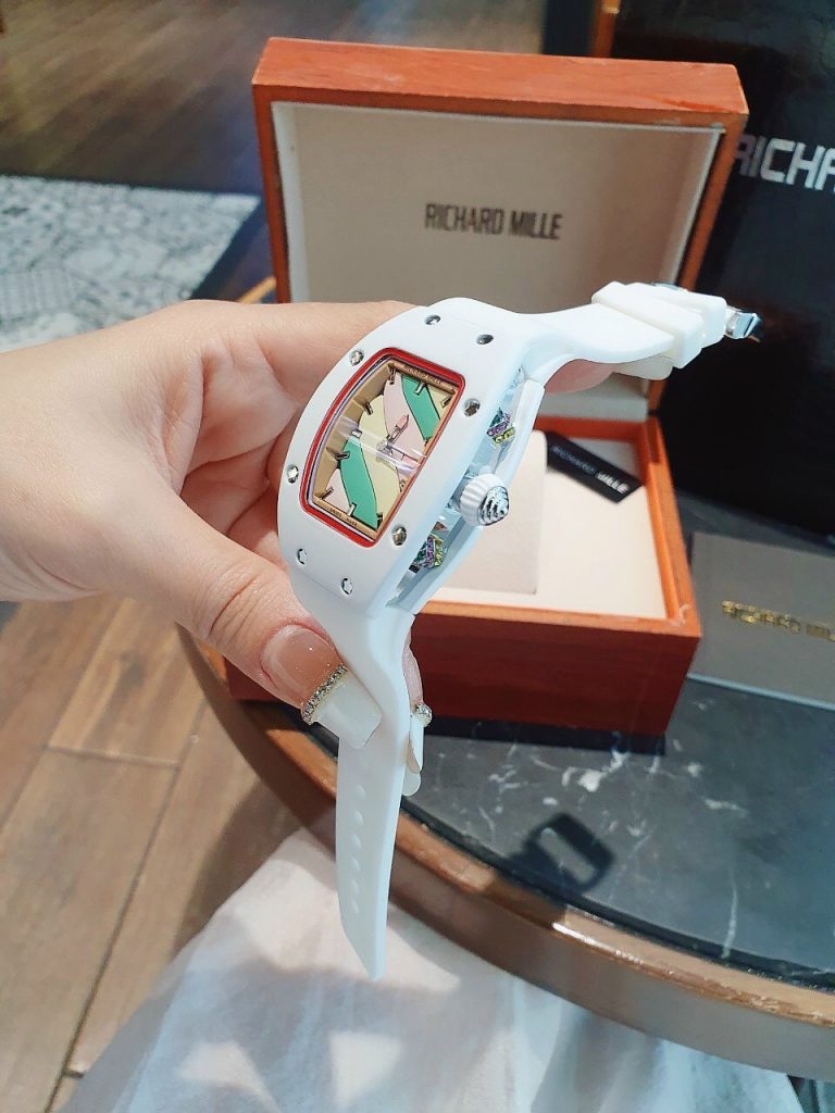 Đồng hồ Richard Mille nữ giá rẻ