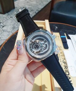 Đồng hồ SevenFriday dây da màu đen