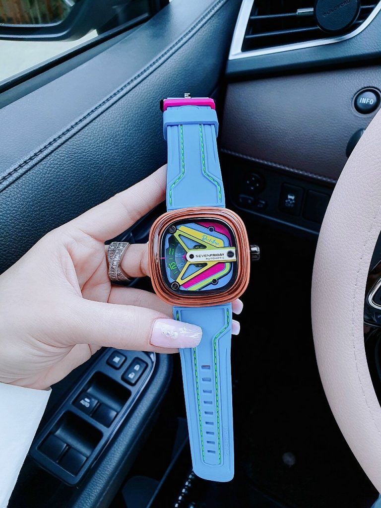 Đồng hồ SevenFriday giá rẻ