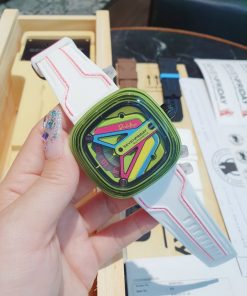 Đồng hồ SevenFriday màu trắng