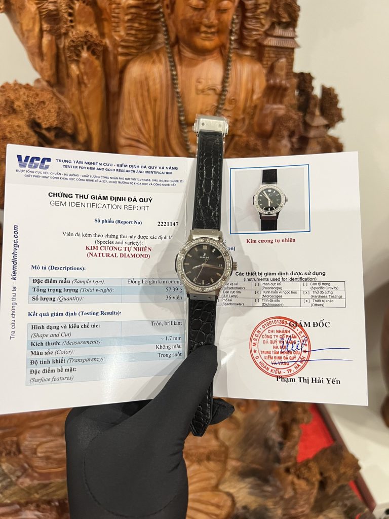 Đồng hồ độ kim cương thật