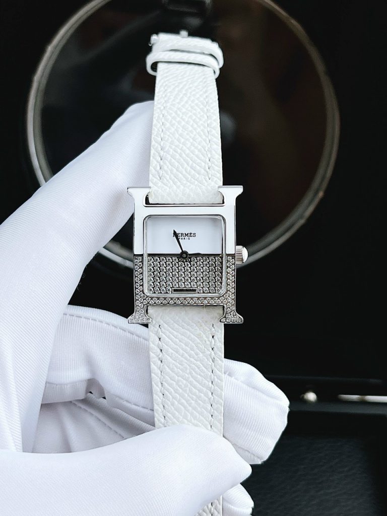 Đồng hồ nữ Hermes giá rẻ