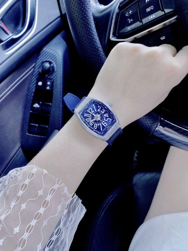 Đồng hồ Franck Muller V32 nữ siêu cấp