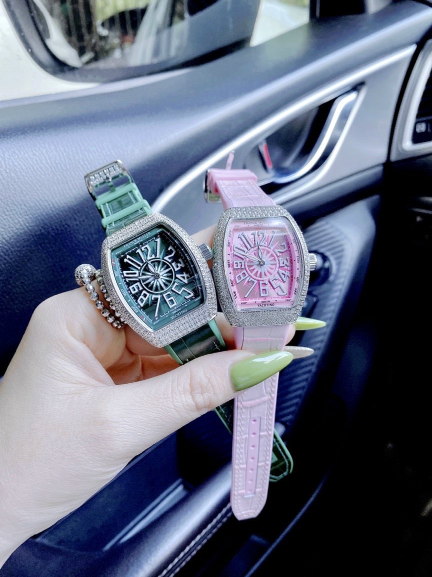 Đồng hồ Franck Muller V32 nữ siêu cấp Đồng hồ Franck Muller V32 nữ siêu cấp