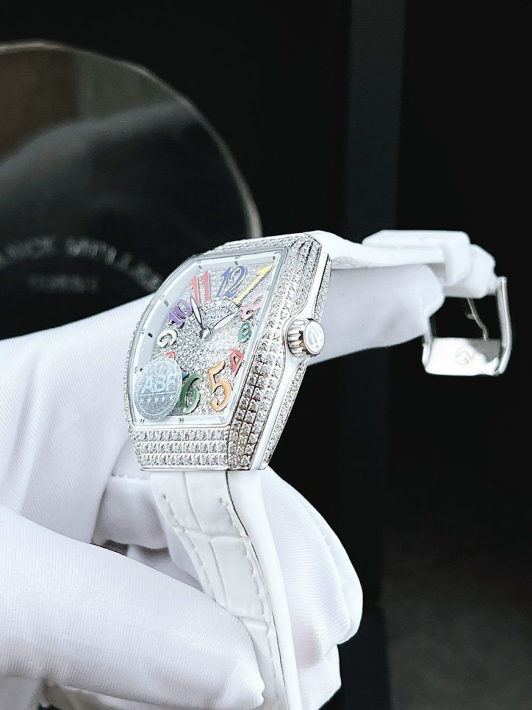 Đồng hồ Franck Muller đính full kim cương