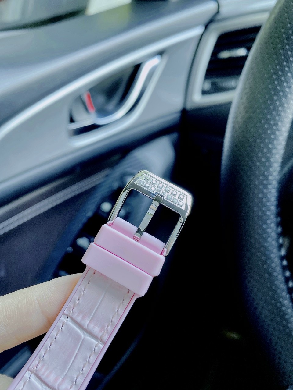 Đồng hồ Franck Muller giá rẻ Đồng hồ Franck Muller giá rẻ