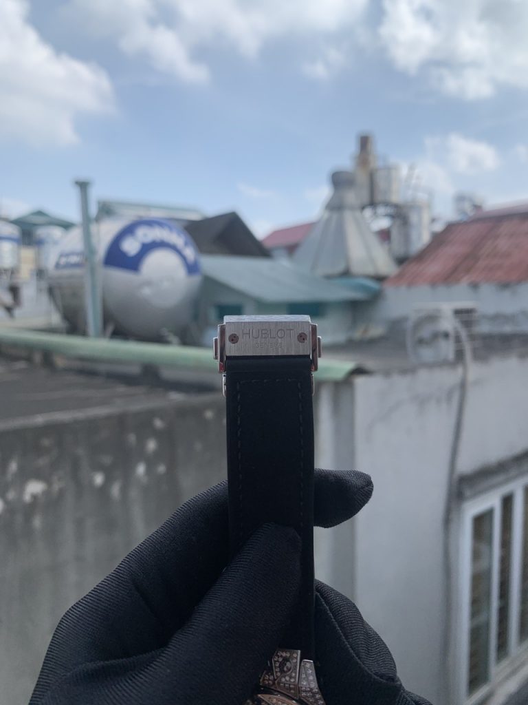 Đồng hồ Hublot Big Bang Geneve