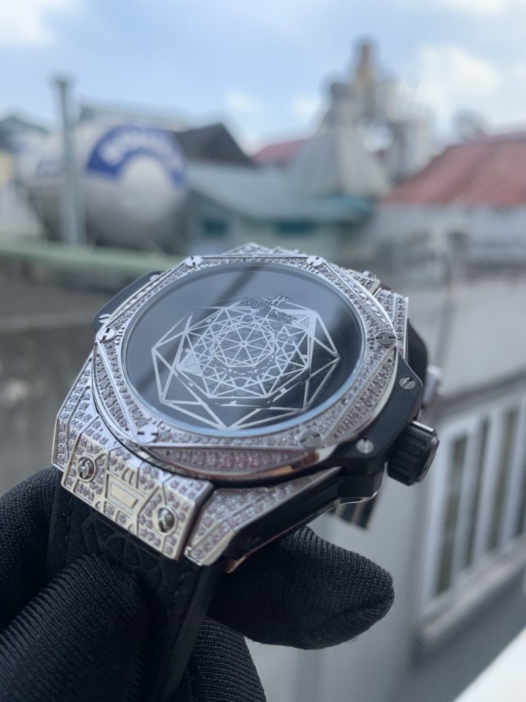 Đồng hồ Hublot nam đính đá