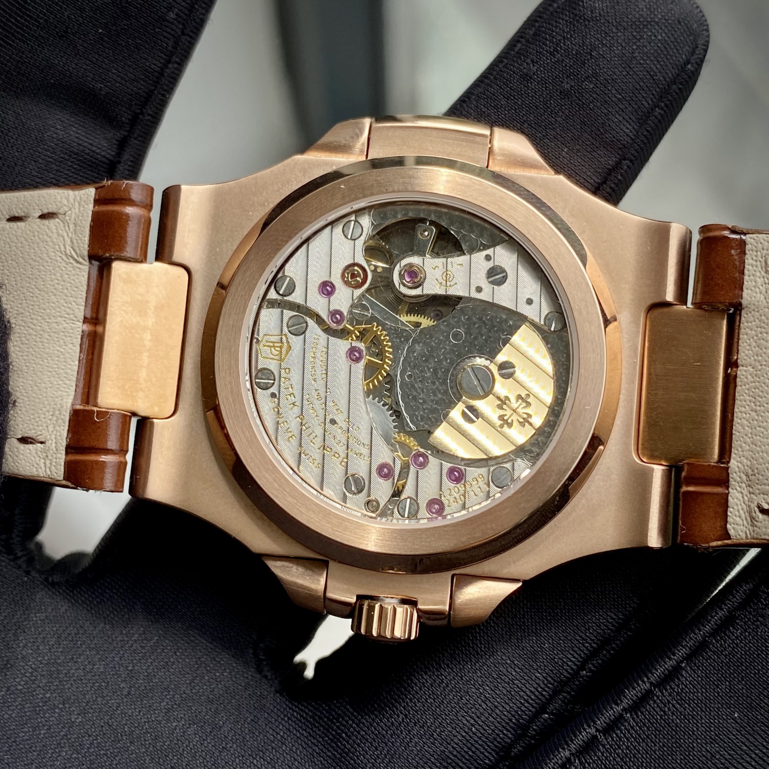 Đồng hồ Patek Philippe Automatic cơ lộ máy Đồng hồ Patek Philippe Automatic cơ lộ máy