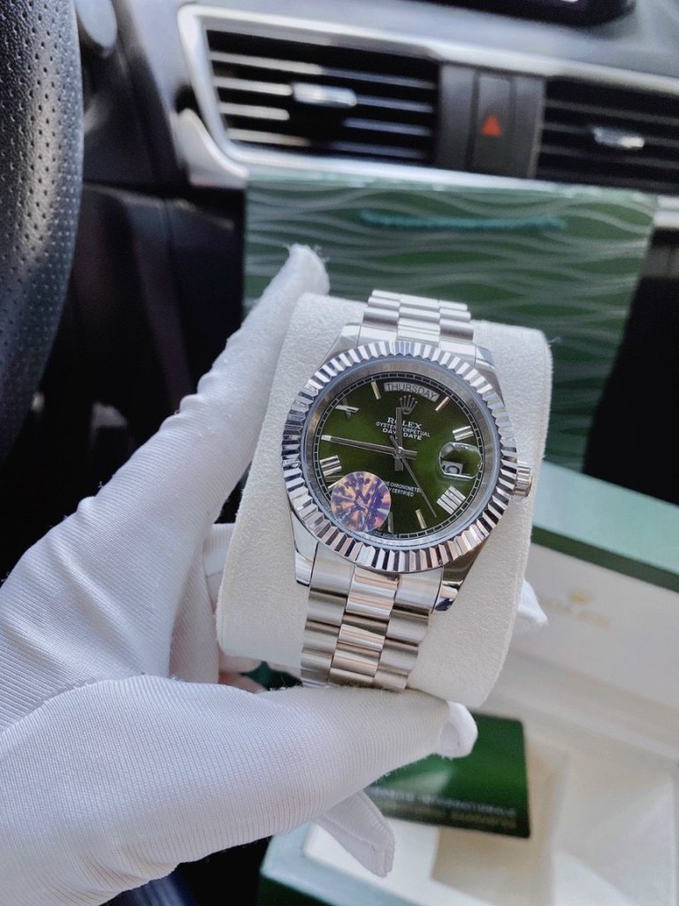 Đồng hồ Rolex nam mặt xanh lá