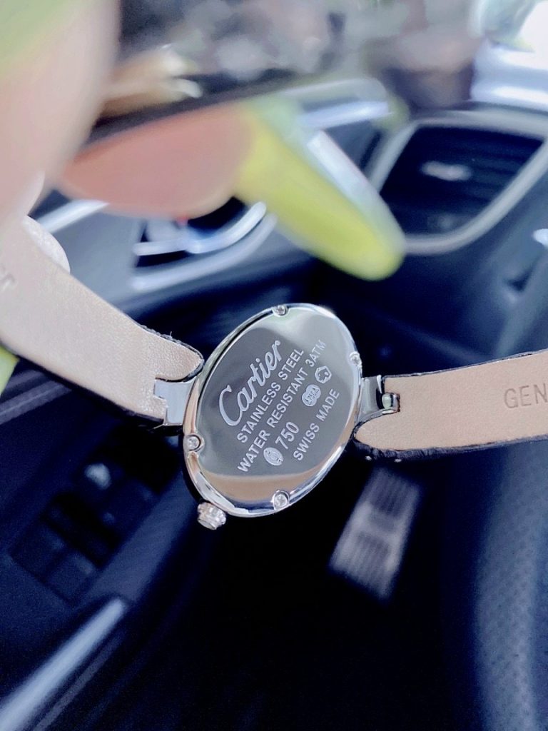 Đồng hồ nữ Cartier Fake Nhật