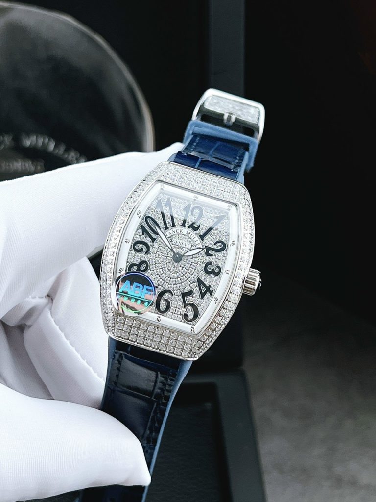 Đồng hồ nữ Franck Muller V32 màu xanh