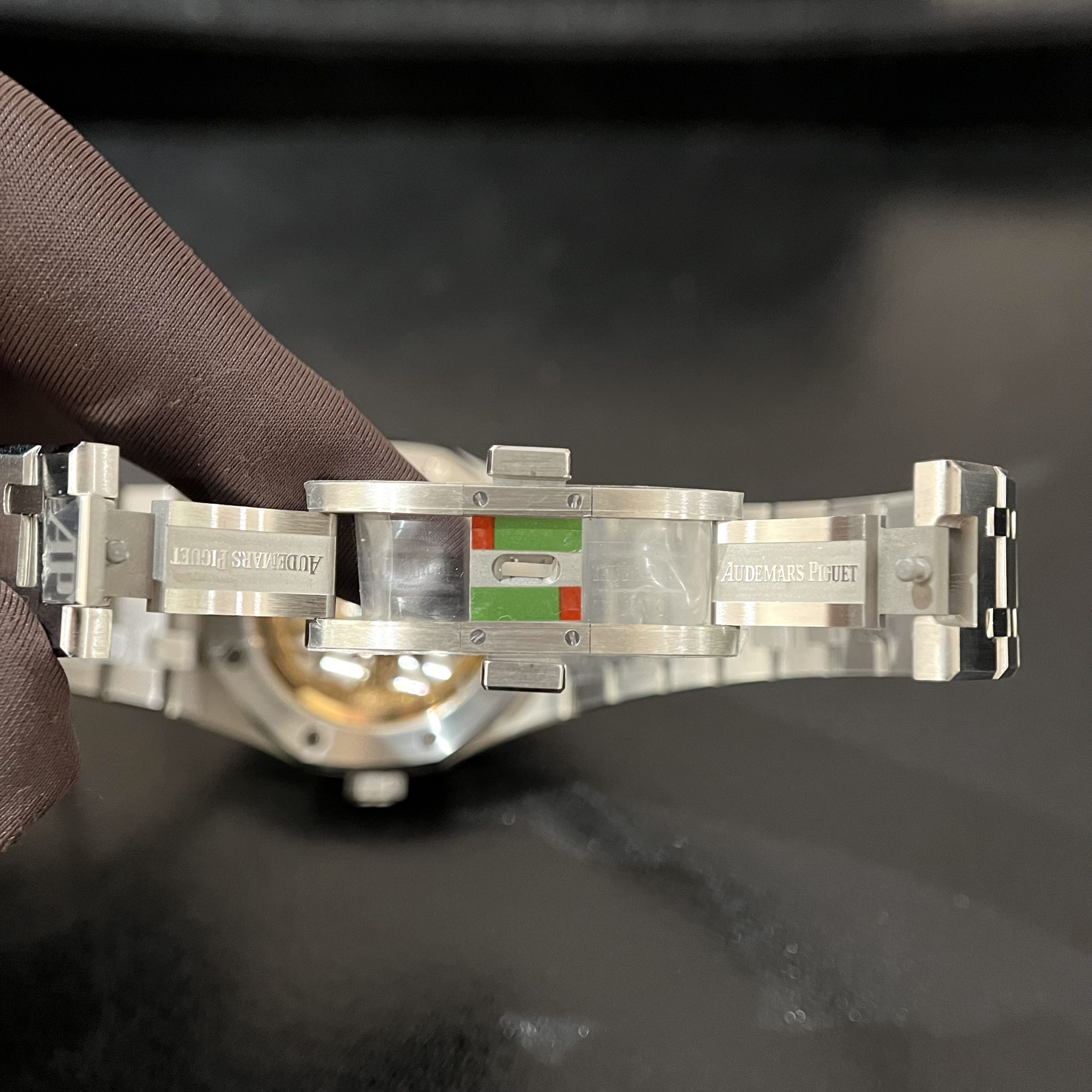 Đồng hồ Audemars Piguet nam dây thép Đồng hồ Audemars Piguet nam dây thép